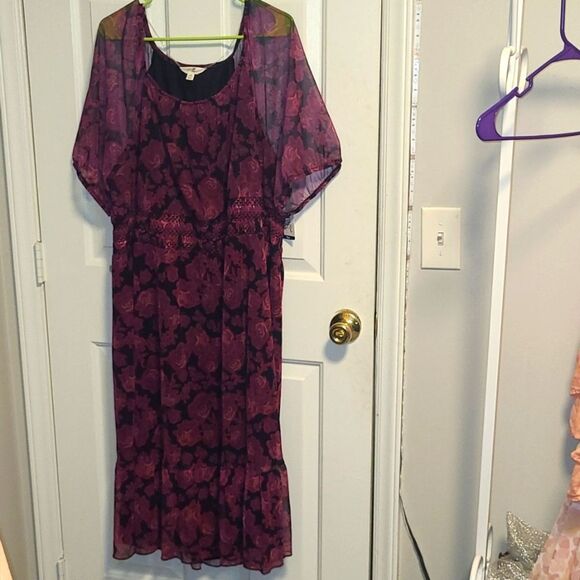 NWT TERRA & SKY Fuchsia Floral Dress - Picture 1 of 3